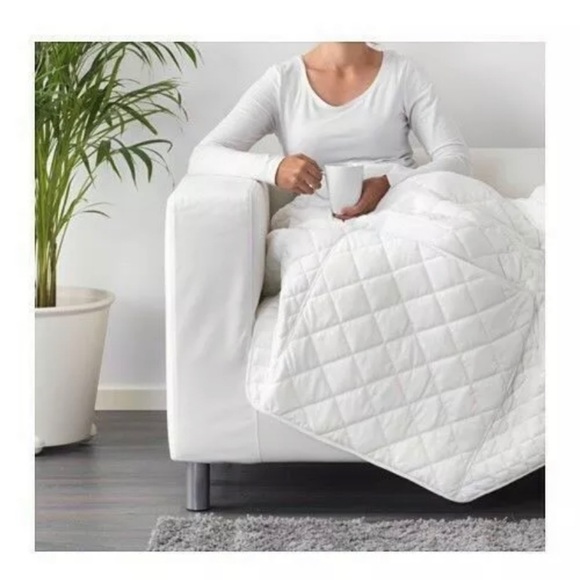 IKEA Throw wrap Travel Blanket 71”x47" Port… - Picture 1 of 6